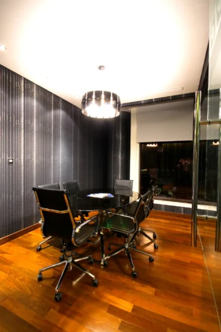 COLDWELL BANKER OFFICE ONYX TOWER