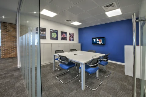 TURNER OFFICE DUBAI MEDIA CITY