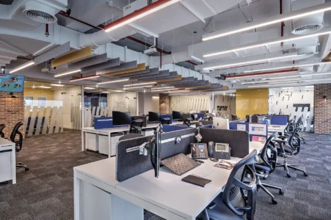 TURNER OFFICE DUBAI MEDIA CITY